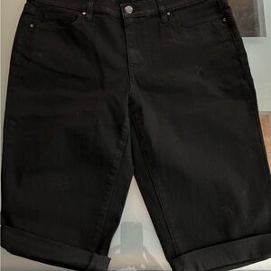 Donna Karen Ludlow Bermuda Shorts size 10